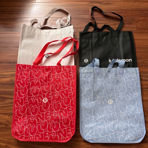 Lululemon reusable bags bundle of 4 - Picture 1 of 1